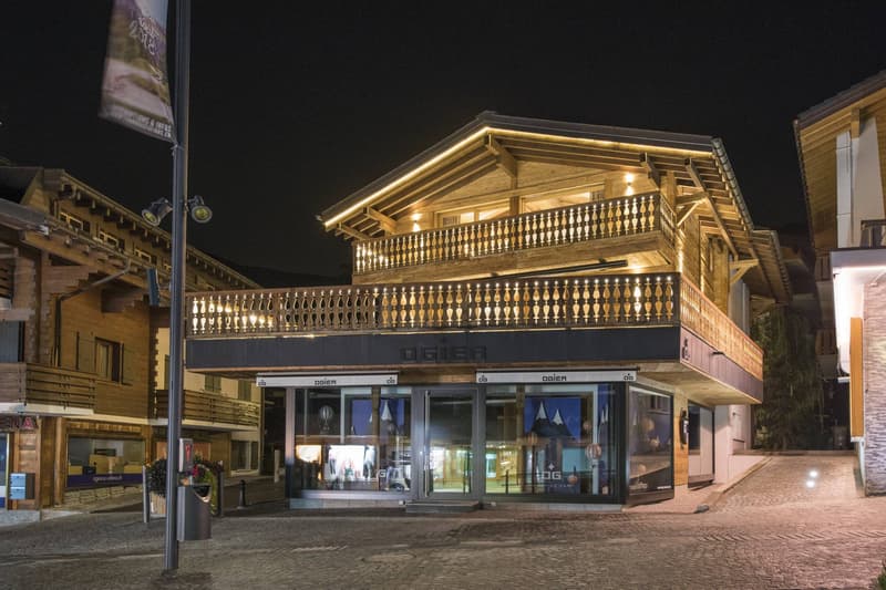 Exceptional Chalet in the Heart of the Resort (13)