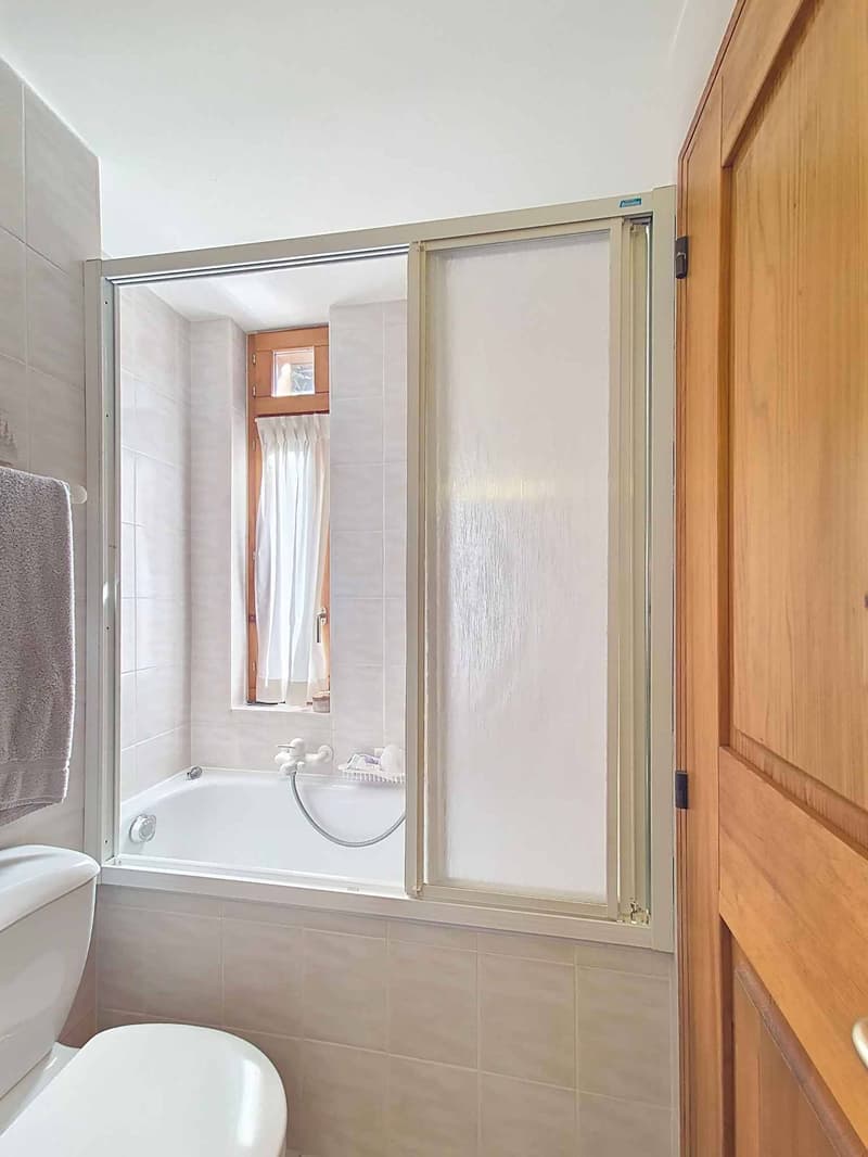 Bello appartamento di 3 camere, 100 m2 - Centrale e tranquilla (10)