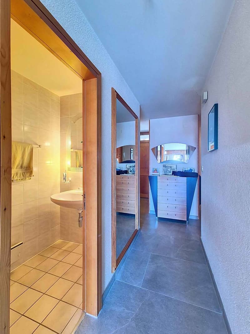 Bello appartamento di 3 camere, 100 m2 - Centrale e tranquilla (6)