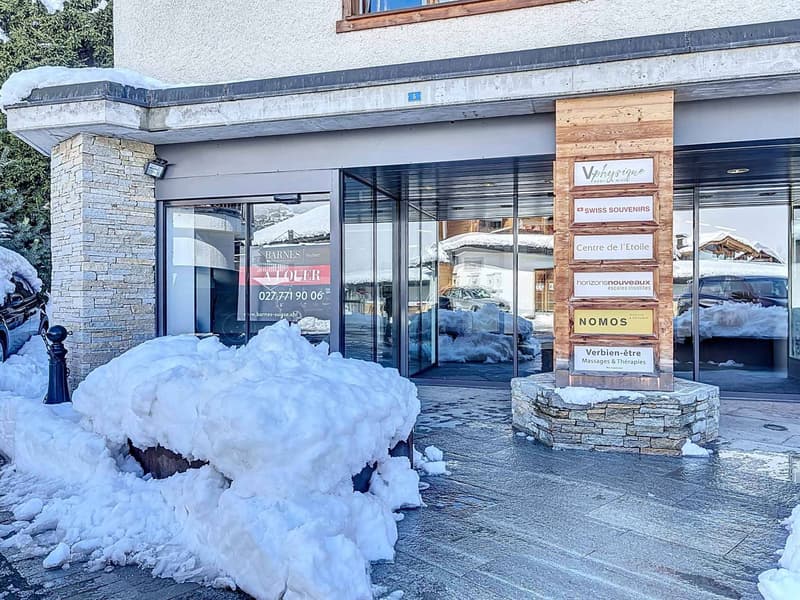 Espace Commercial Unique au Cur de Verbier (1)
