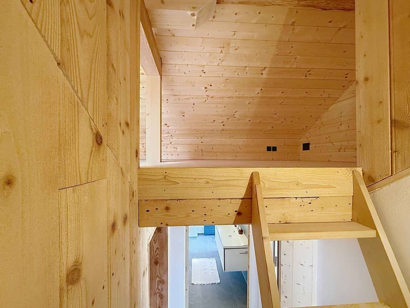 Charming 3 1/2 room attic apartment in the heart of Randa (7)