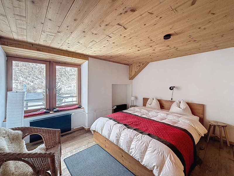 Charming 3 1/2 room attic apartment in the heart of Randa (5)