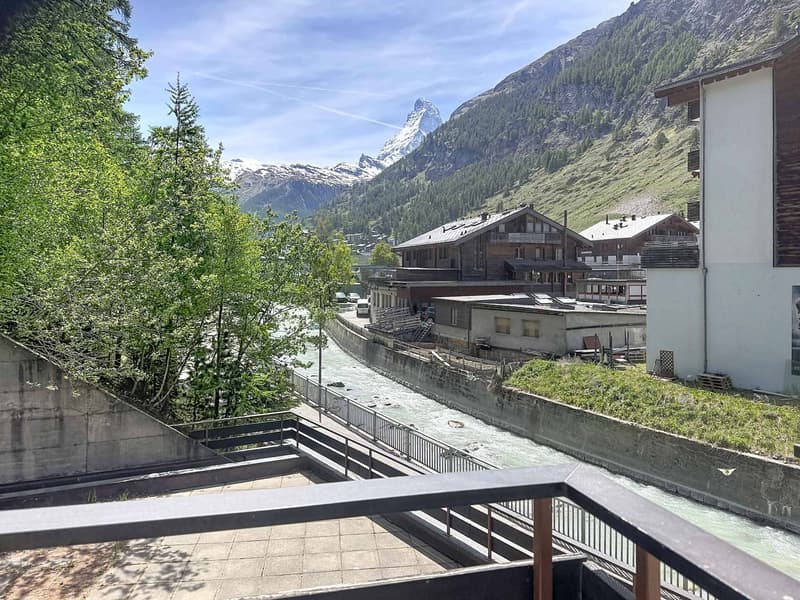 Appartement de 3,5 pièces avec vue Cervin. (12)