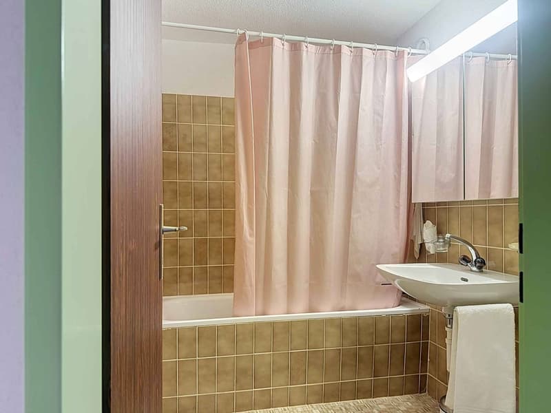 Appartement 2,5 Zimmer exklusive Ferienresidenz mit freier Sicht auf das Matterhorn (11)