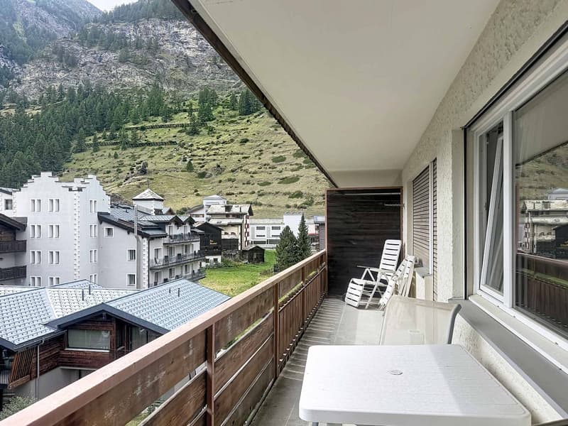 Appartement 2,5 Zimmer exklusive Ferienresidenz mit freier Sicht auf das Matterhorn (8)