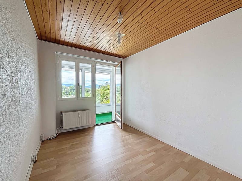 Three and a half room triplex with terraces and independent studio (4)