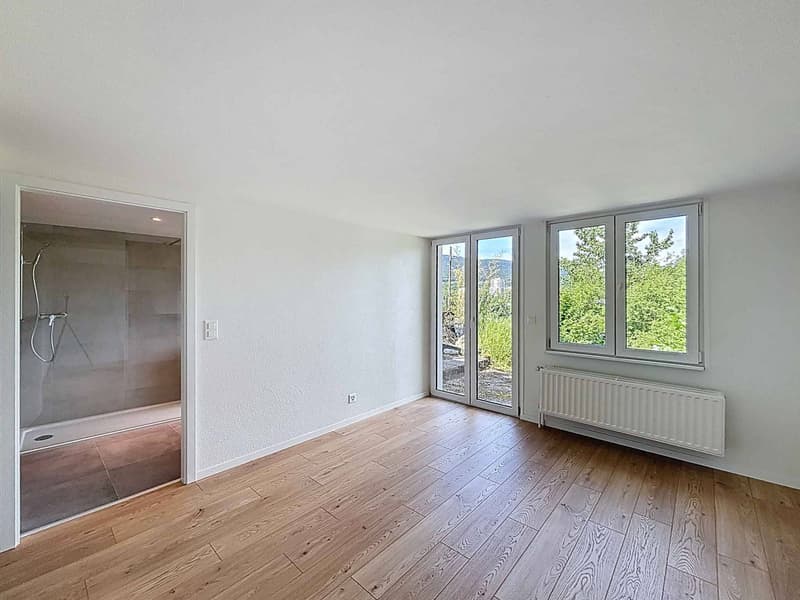 Three and a half room triplex with terraces and independent studio (10)