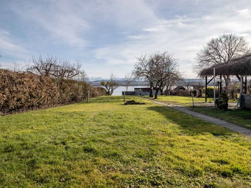 A character home by Lake Morat (10)