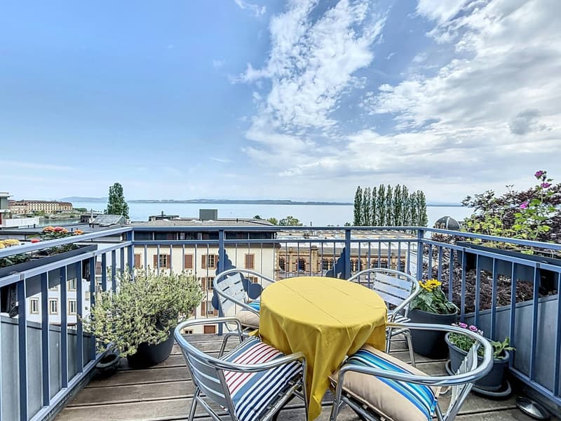 Duplex with panoramic view of the lake and the Alps (1)