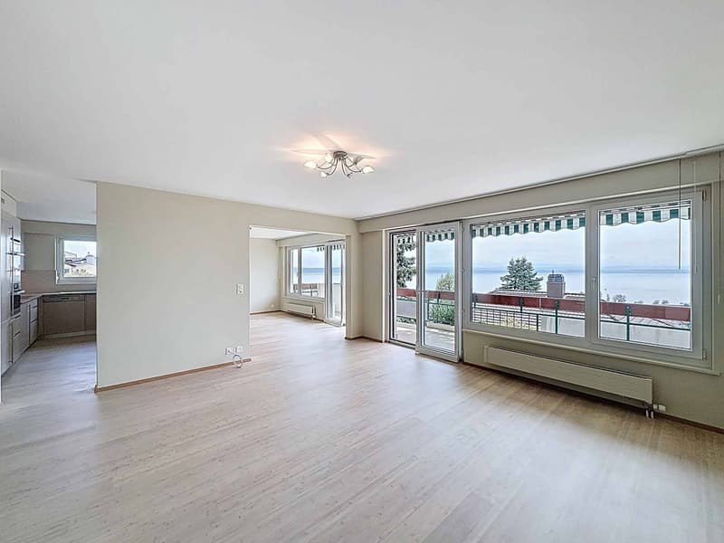 Elegantes 4.5-Zimmer-Wohnung mit Balkon in Auvernier, zwischen See und Weinbergen (3)