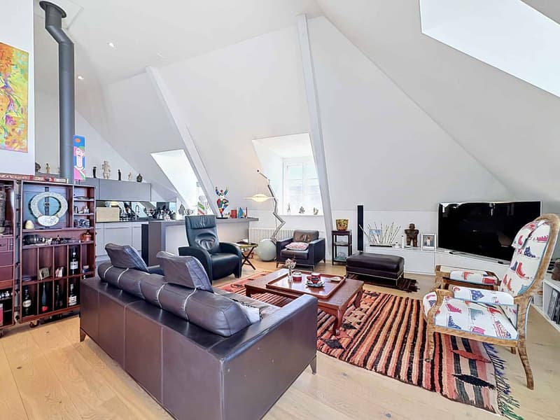Elegant 5-room character apartment in the heart of Neuchâtel (4)