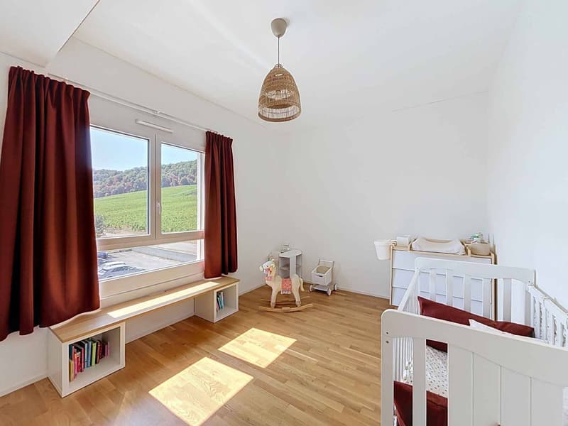Appartement en attique de 4.5 pièces entre lumière et sérénité (7)