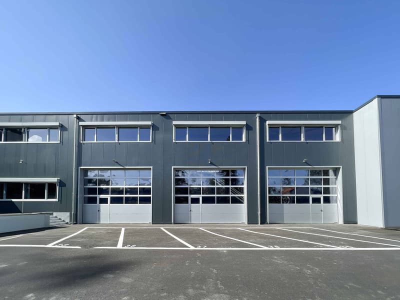 For Sale: 3 Modern Industrial Surfaces in Vernier (1)