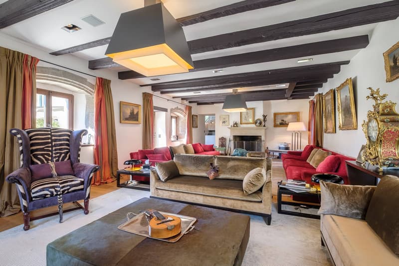 Splendid character property (2)