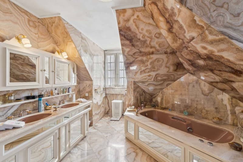 Prestigious property in a quiet location, just two steps from the city center (7)