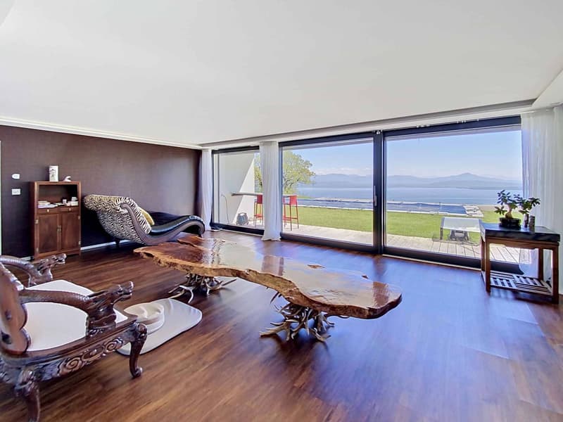 Beautiful renovated property with pool and breathtaking view (6)