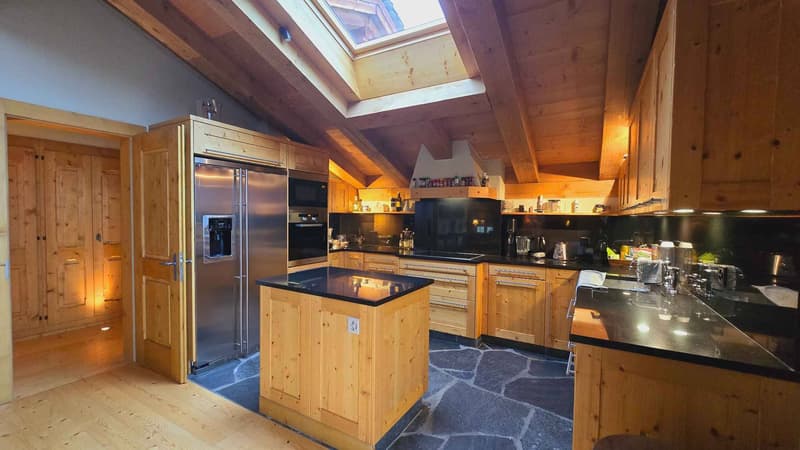 Exceptional Apartment in Médran (5)