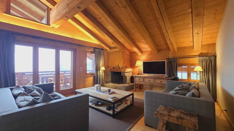 Exceptional Apartment in Médran (2)