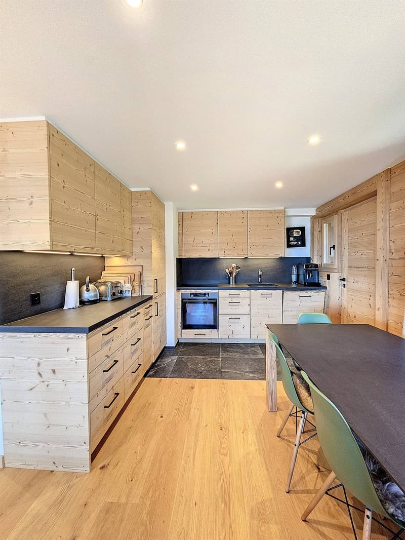 Magnificent Duplex | 4 Bedrooms Fully Renovated in Verbier! (4)