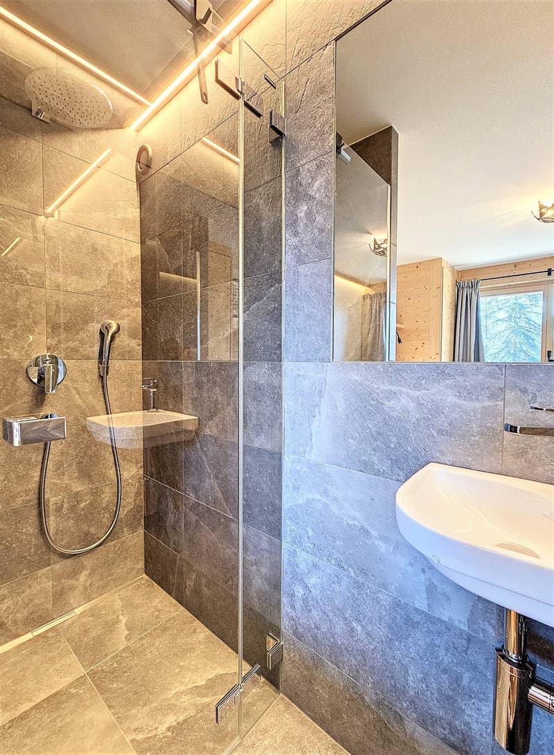 Magnificent Duplex | 4 Bedrooms Fully Renovated in Verbier! (9)