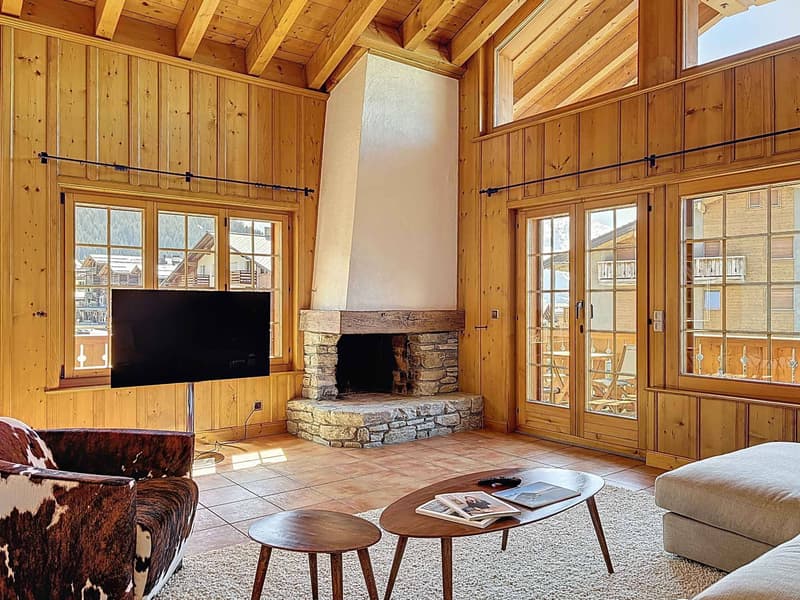 Three-bedroom apartment, bright and spacious in the heart of Verbier (2)