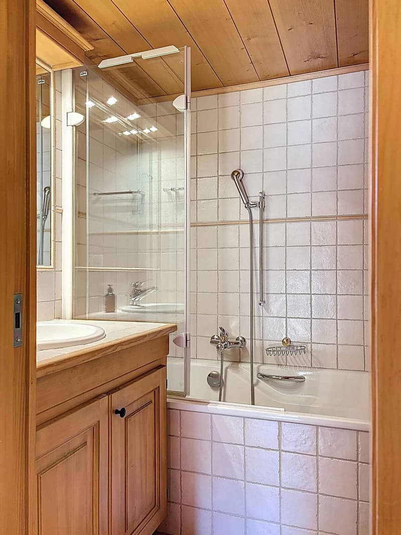 Three-bedroom apartment, bright and spacious in the heart of Verbier (9)