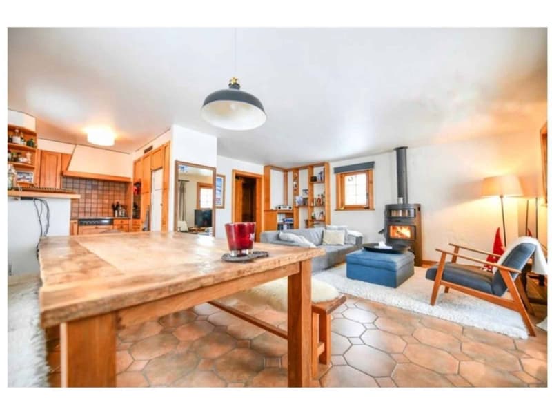 Charming Chalet in Patier (3)