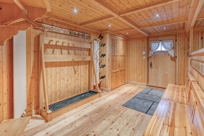 MAGNIFIQUE CHALET AUX ESSERTS 6 CHAMBRES (12)