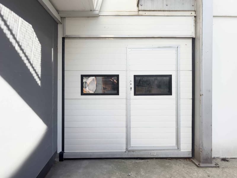 EDIFICIO MULTIFUNZIONALE DI 3 LIVELLI A MEYRIN (9)