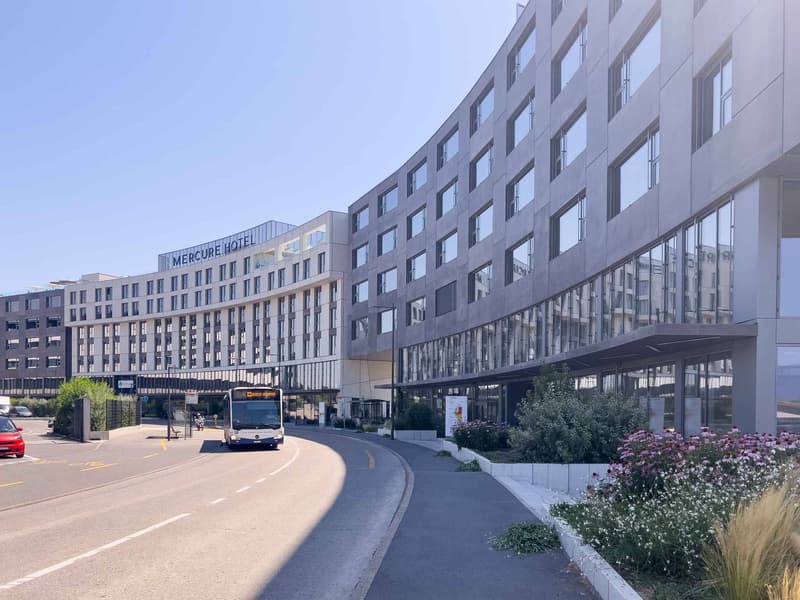 Plug & Play Office 337 m² Atrium Park, Meyrin (2)