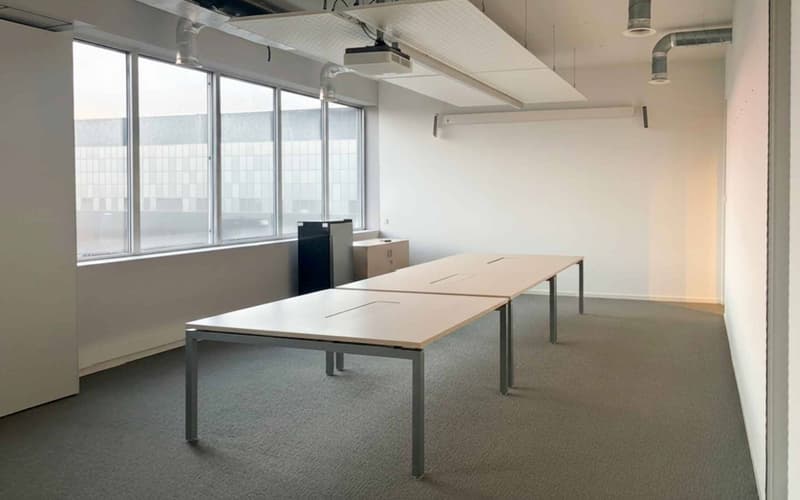 Atelier et bureaux aménagés de 150 m² Meyrin (1)