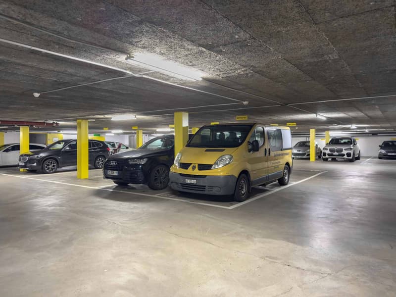 283 m² office on the 1st floor of an industrial building in Lignon (11)