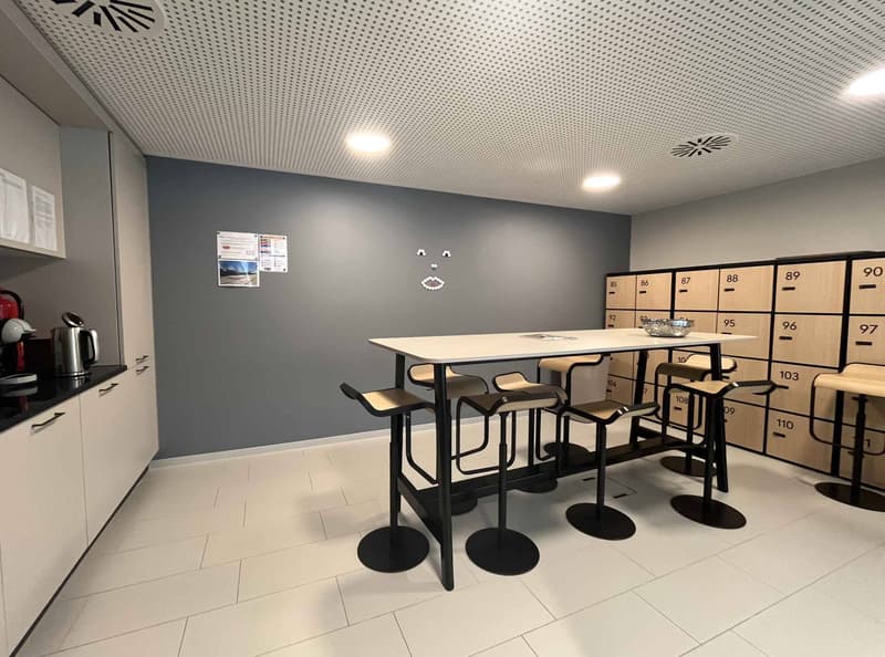 Bureaux modernes et lumineux  310 m² Gare de Lancy Bachet (10)