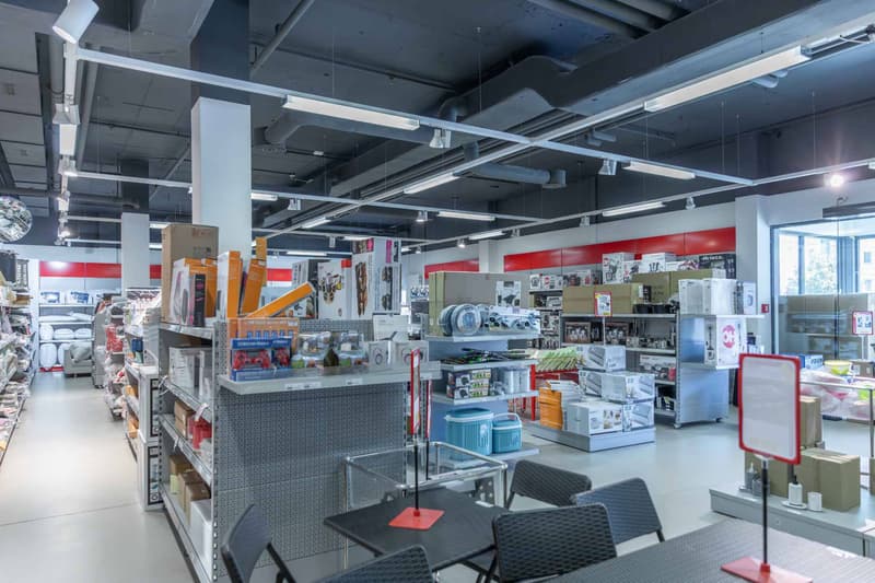 RARE ! Surface de stockage de 389 m² au centre de Genève (10)