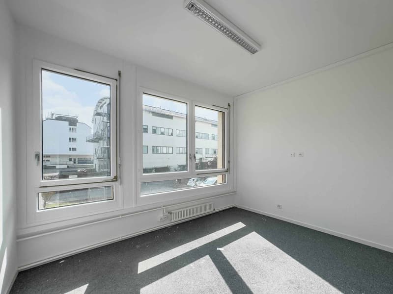 FTI - Charming 83 m² office Functional and well-located (3)