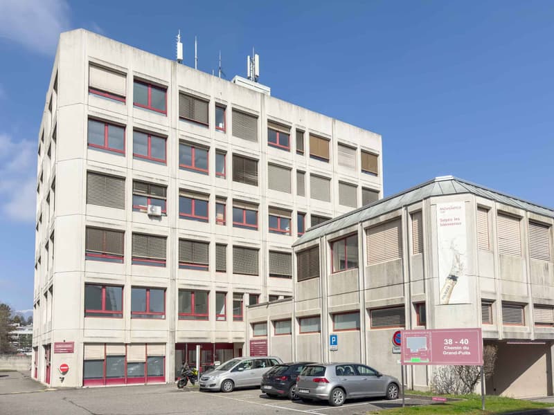 FTI - Charming 83 m² office Functional and well-located (2)