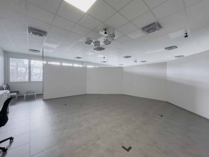 Ufficio luminoso di 125 m² in open-space (2)