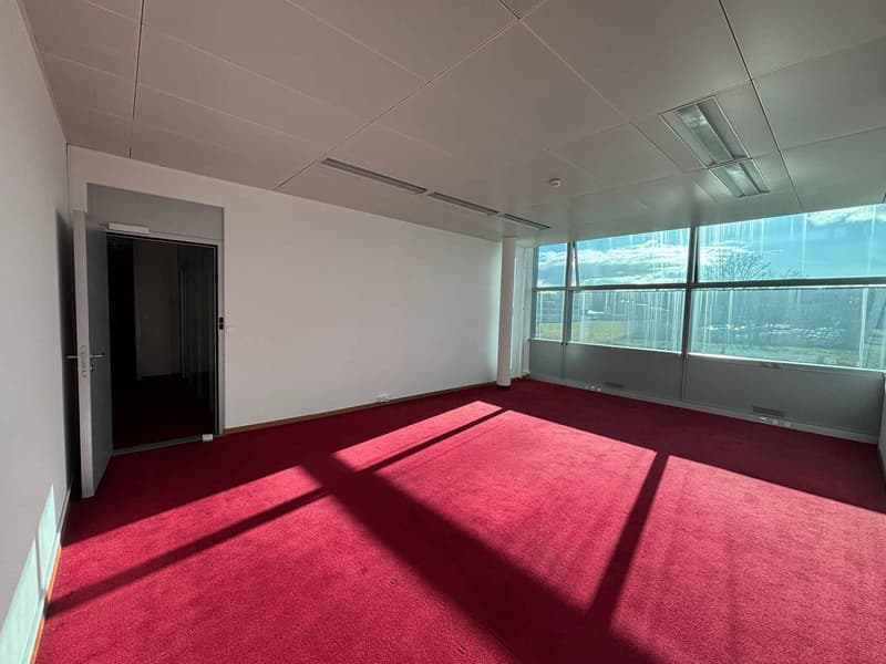 BÜROS 230 M² - Nahe Flughafen (5)