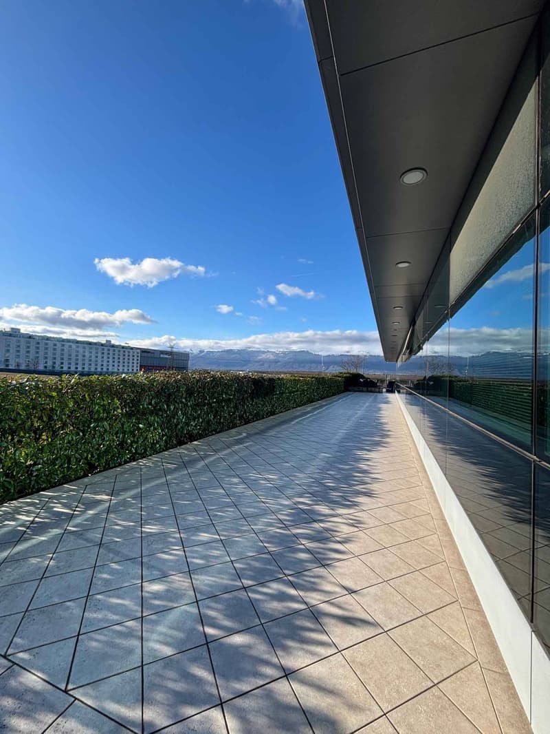 BÜROS 230 M² - Nahe Flughafen (2)