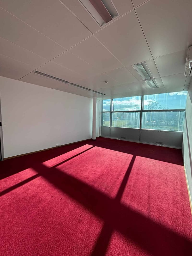 BÜROS 230 M² - Nahe Flughafen (4)