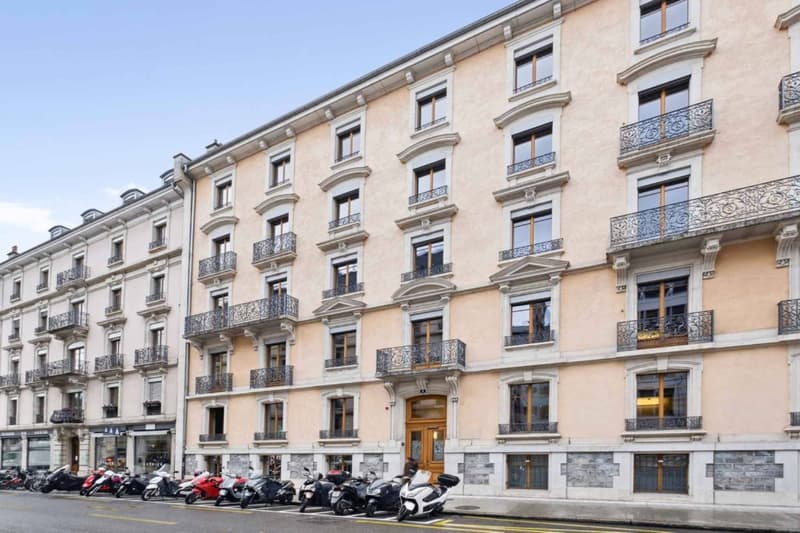 Office 23m2 - Bank District (6)