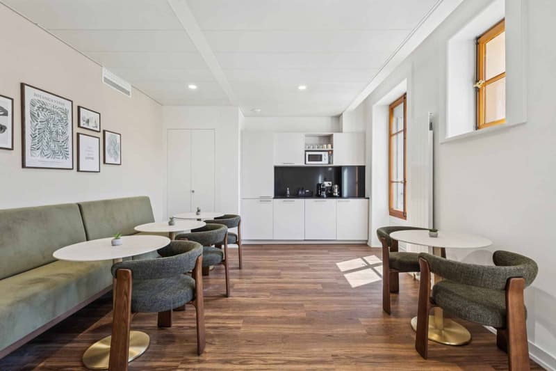 Office 23m2 - Bank District (5)