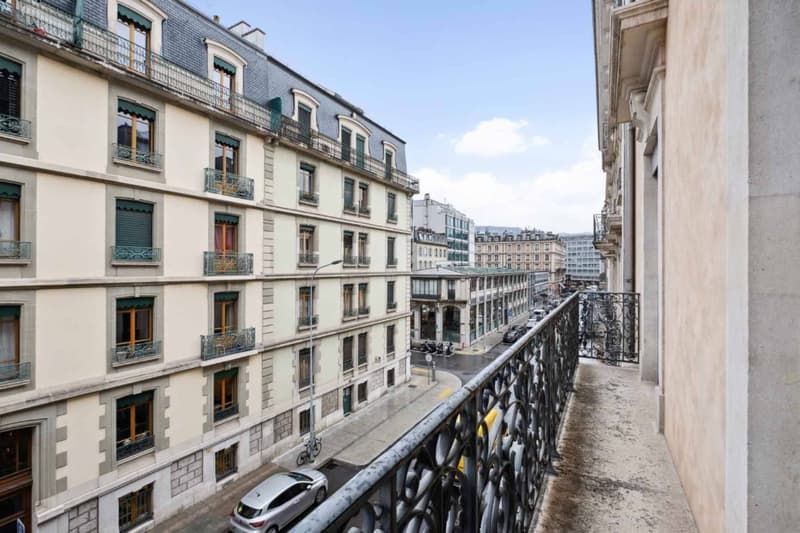 Office 23m2 - Bank District (8)