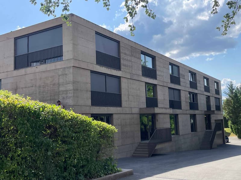 Offices 128m2 - Available immediately (1)
