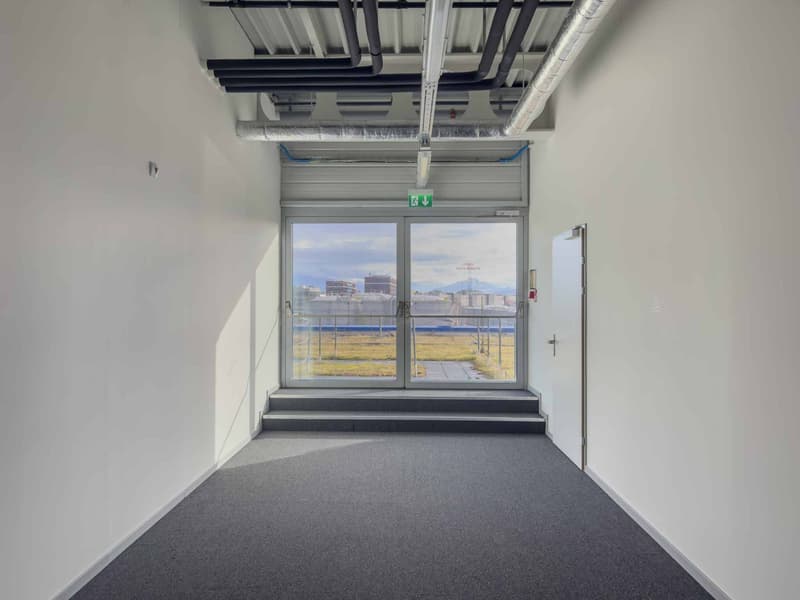 Vernier - Surface de 1380 m2 en attique - Immeuble IKEA (9)