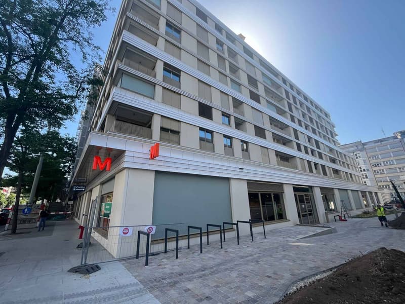 Arcade de 232 m2 - Projet neuf aux Acacias (3)