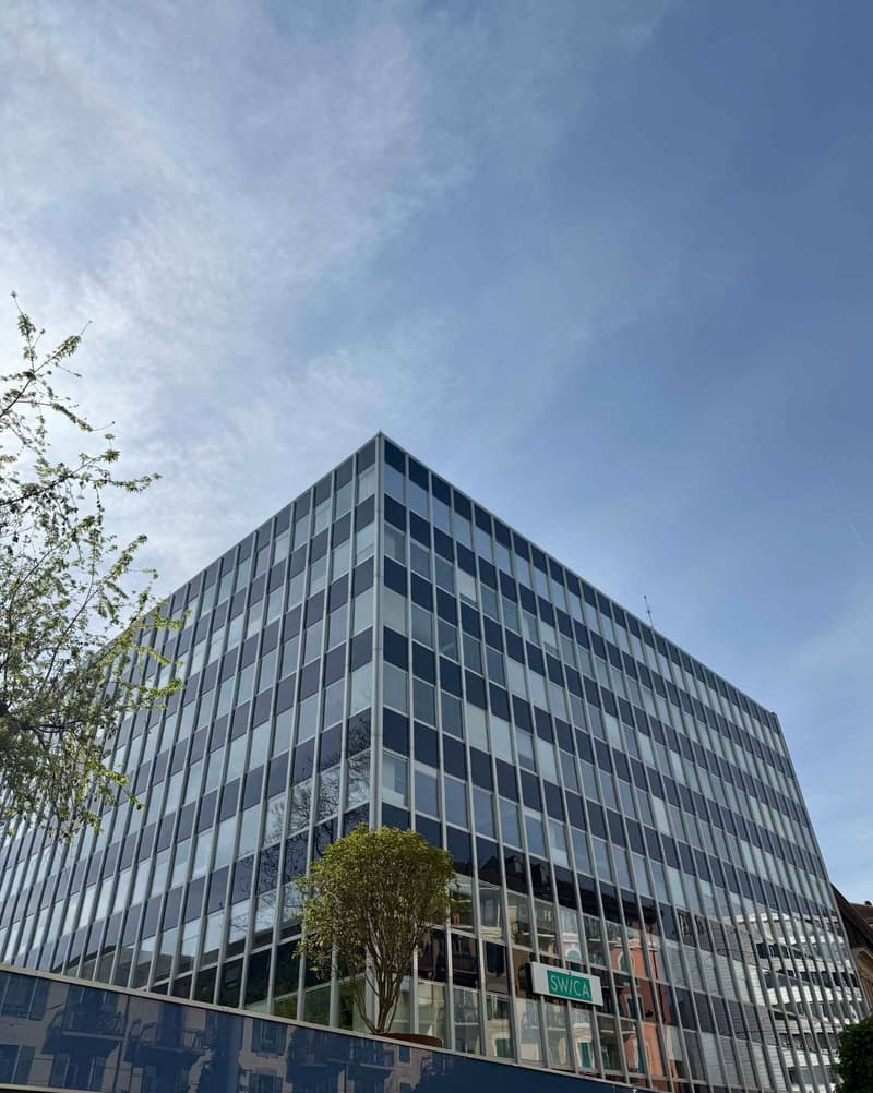 Bureaux - idéalement situés (2)