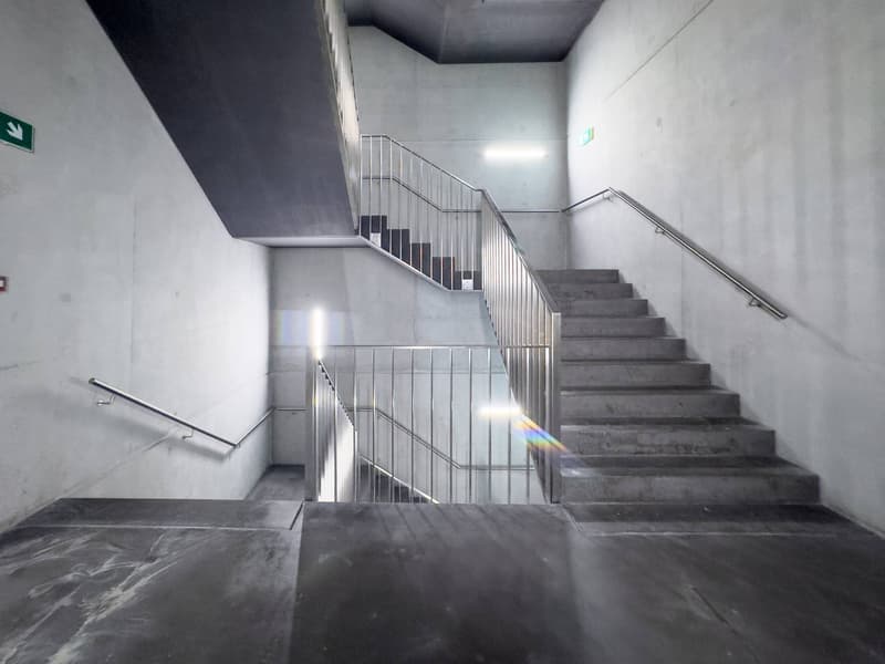 Magnifique surface de 588 m2 au 2ème étage d'un bâtiment moderne (12)
