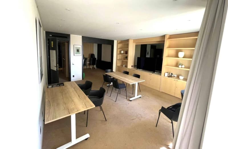 Bureau 158m2 - Vieille-Ville (10)