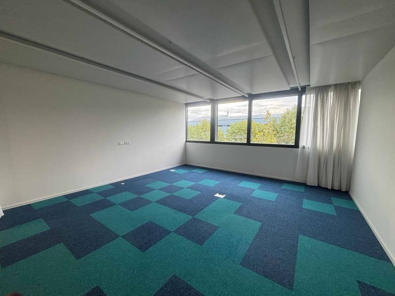 ARCenter  687 m² de bureaux plug & play à Vernier (7)
